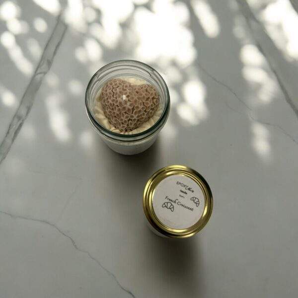 French Croissant scent - heart flower candle