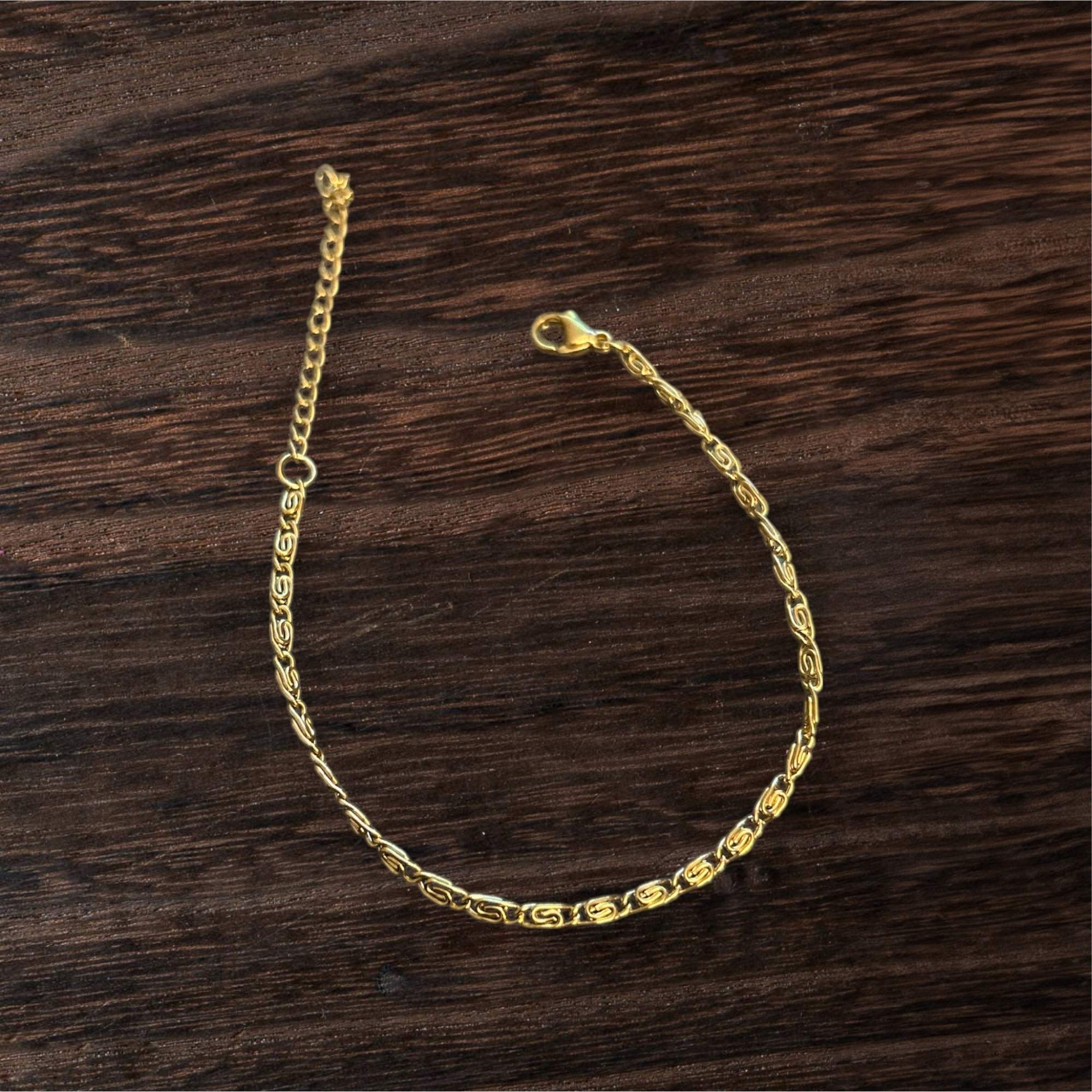 Timeless Grace Armband gold - Edelstahl, Wasserfest, Größenverstellbar