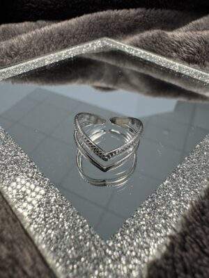 Twin V Ring silber