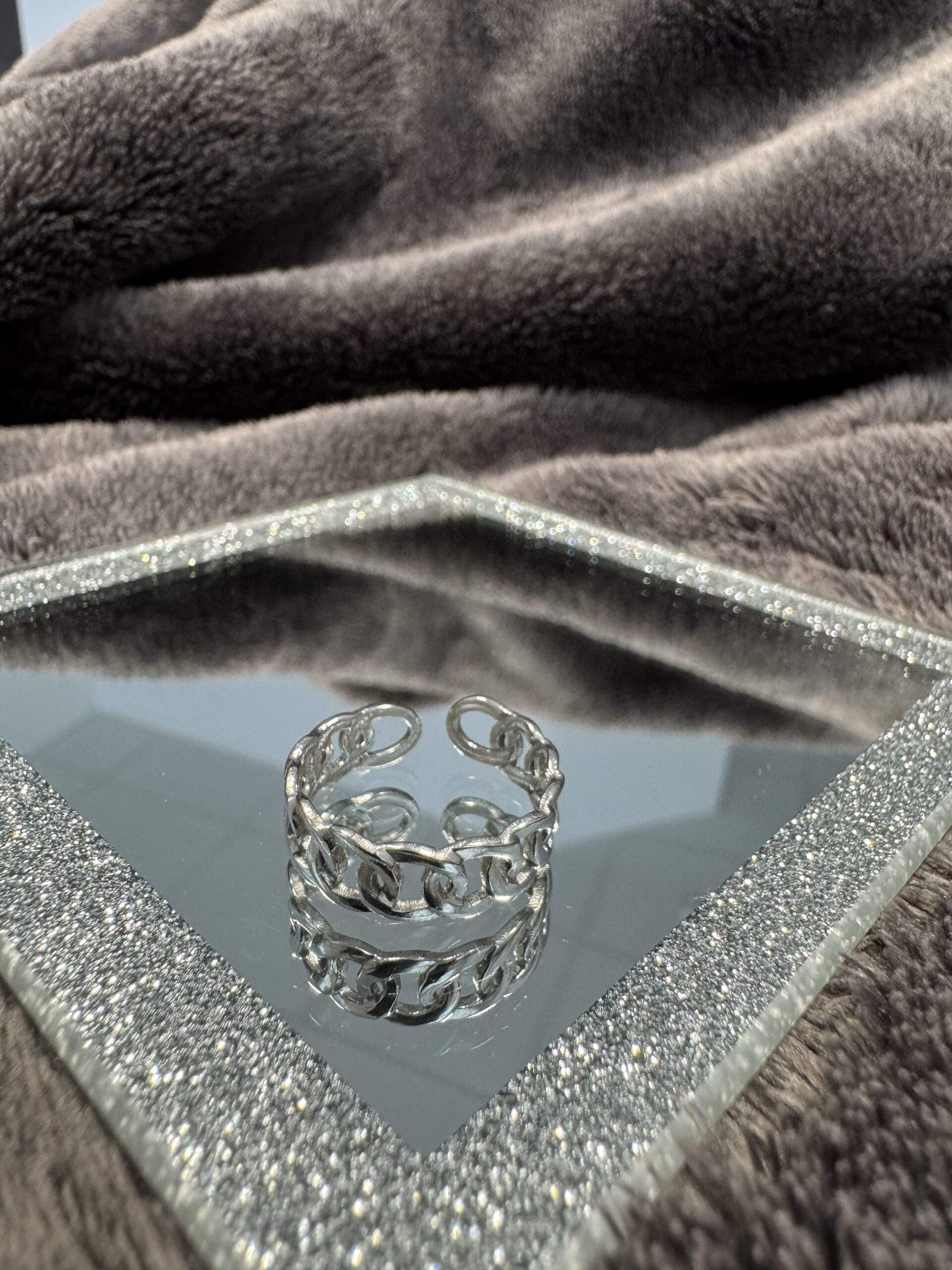 Chain Whisper Ring silber